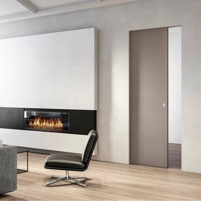 Раздвижные скрытые двери в пенал