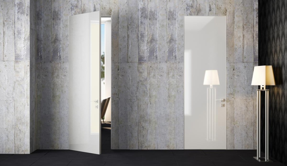 Глянцевые скрытые двери